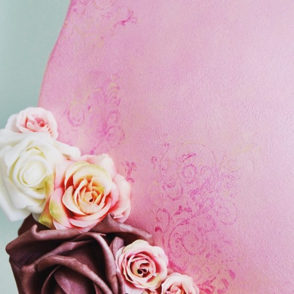 Gipsabdruck rosa Blütentraum auf Sockel