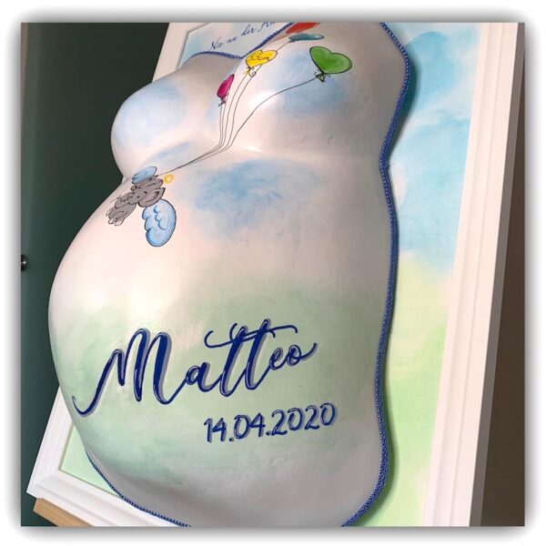 Gipsabdruck vom Babybauch Sternenkind Matteo aus Erding